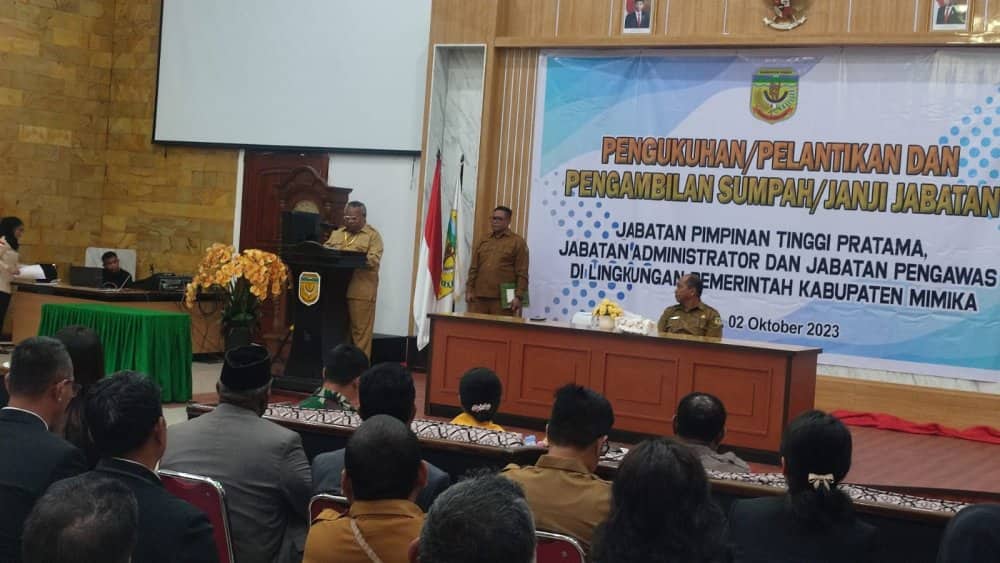 Ilustrasi berita Mimika: Rolling Pejabat Pemda Mimika Dilaporkan ke KASN, Bupati Eltinus : Kalau Kita Ribut Sana Sini Bagaimana yang dari Bawah Bisa Naik