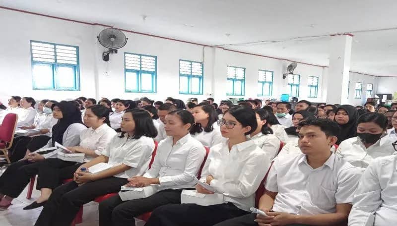 Ilustrasi berita Mimika: 2.304 Peserta di Mimika Mengikuti Seleksi PPPK 2023 Tenaga Pendidik dan Kesehatan, Asisten III : Mengedepankan Transparansi dan Bebas KKN