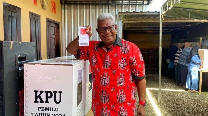 Ilustrasi berita Mimika: Sikapi Hoax Perolehan Suara DPRD Mimika di Medsos, Wabup John Rettob: Tenang dan Jangan Percaya Isu yang Menyesatkan