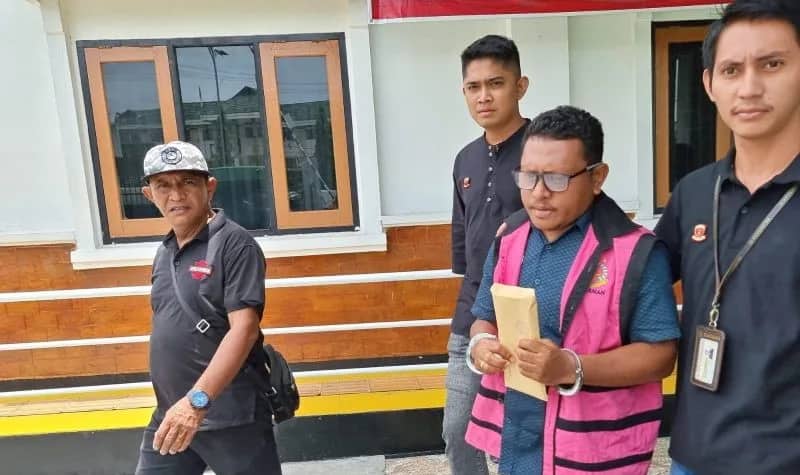 Ilustrasi berita Papua: Kejaksaan Tetapkan Bendahara Dinkes Wondama Tersangka Korupsi Dana BOK
