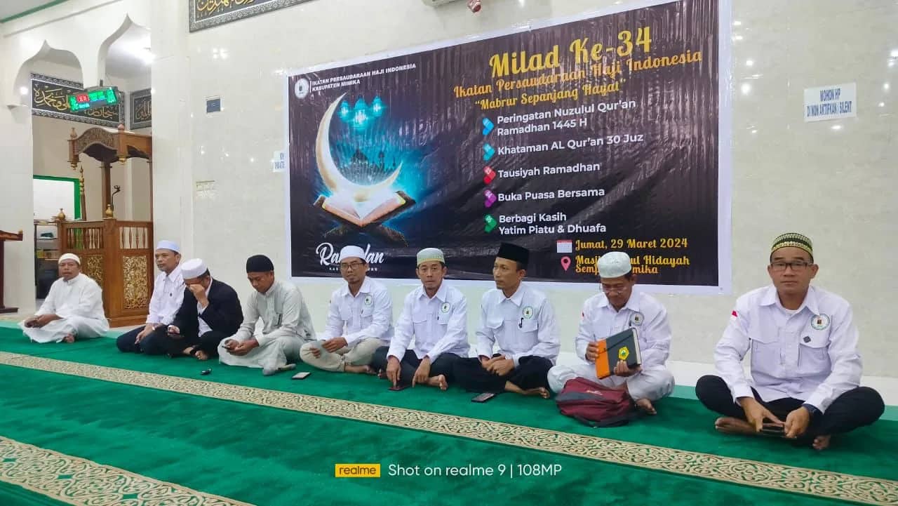 Ilustrasi berita Mimika: Milad ke-34 IPHI Usung Tema Mabrur Sepanjang Hayat, Slamet Sutejo Ingatkan Silaturahim & Ukhuwah Para Haji