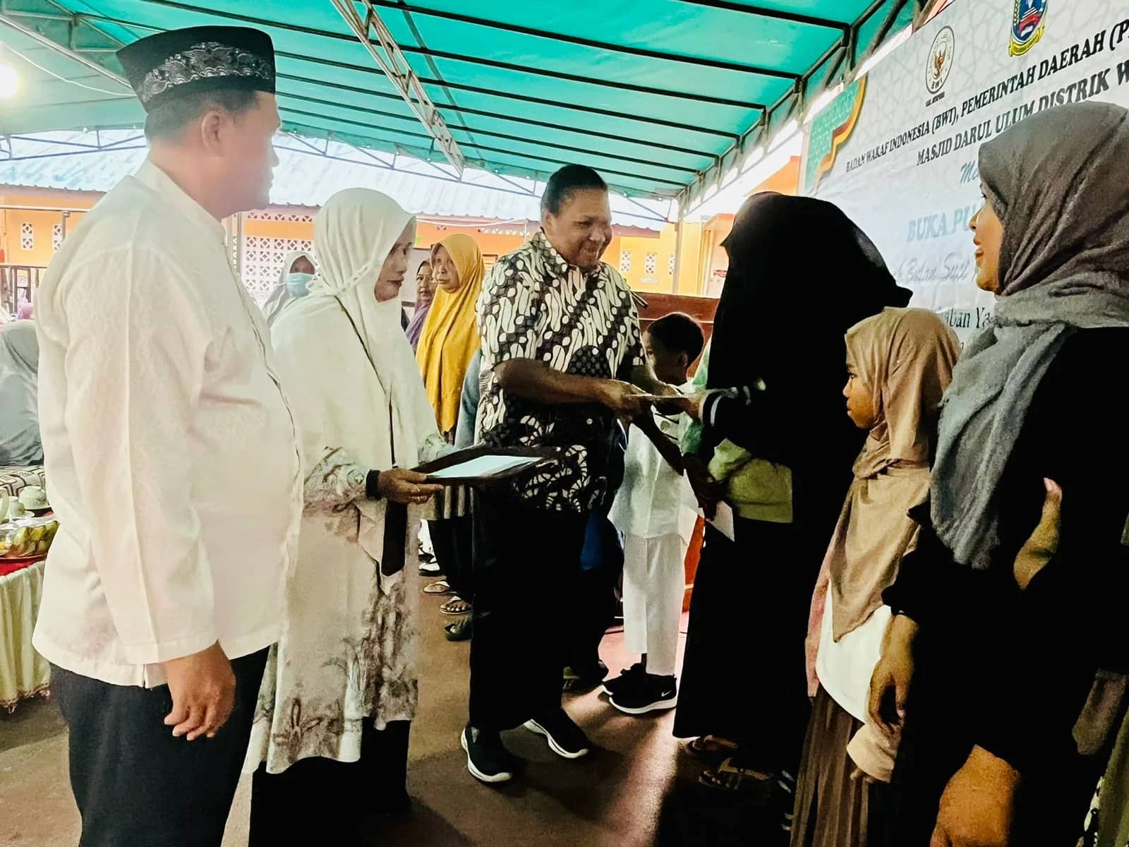 Ilustrasi berita JAYAPURA: Pemkab Jayapura Lakukan Safari Ramadhan di 8 Masjid dan Berbagi Rejeki Bersama Anak Yatim
