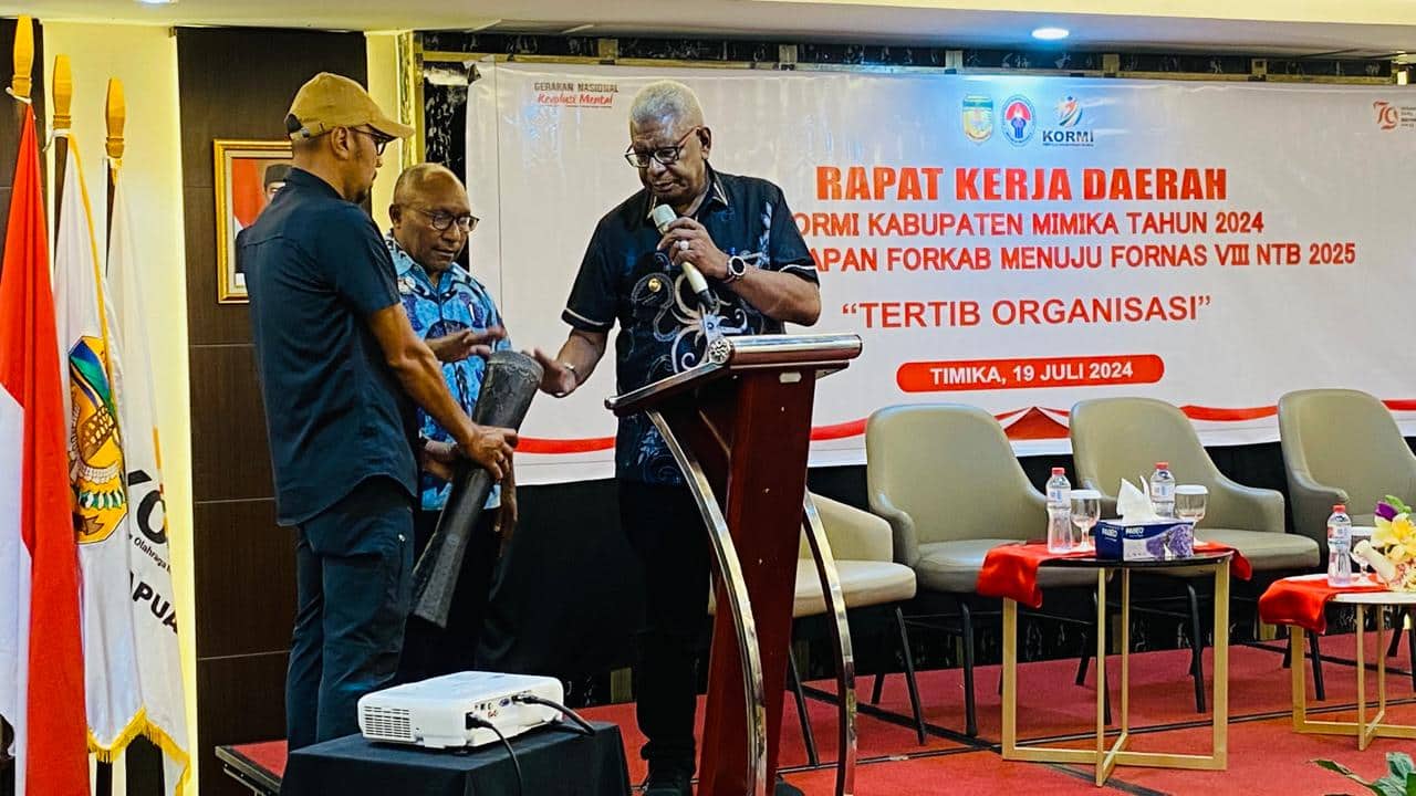 Ilustrasi berita Mimika: Bupati John Rettob Buka Rakerda Kormi Mimika 2024