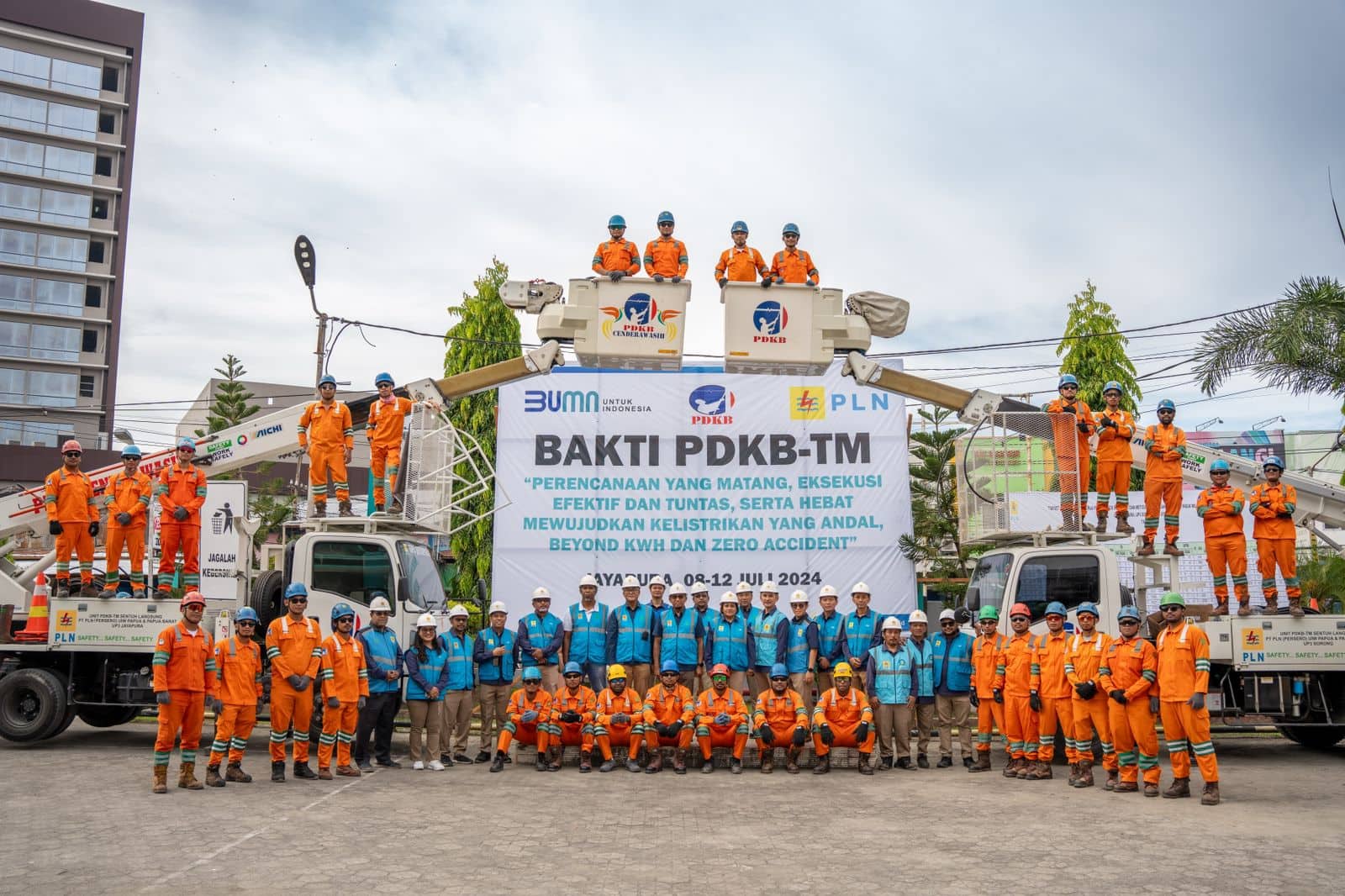 Ilustrasi berita Papua: Berhasil Lakukan Pemeliharaan 85 Titik Tanpa Padam di Jayapura, Pasukan Khusus PT PLN Selamatkan Listrik Senilai Rp 447 Juta
