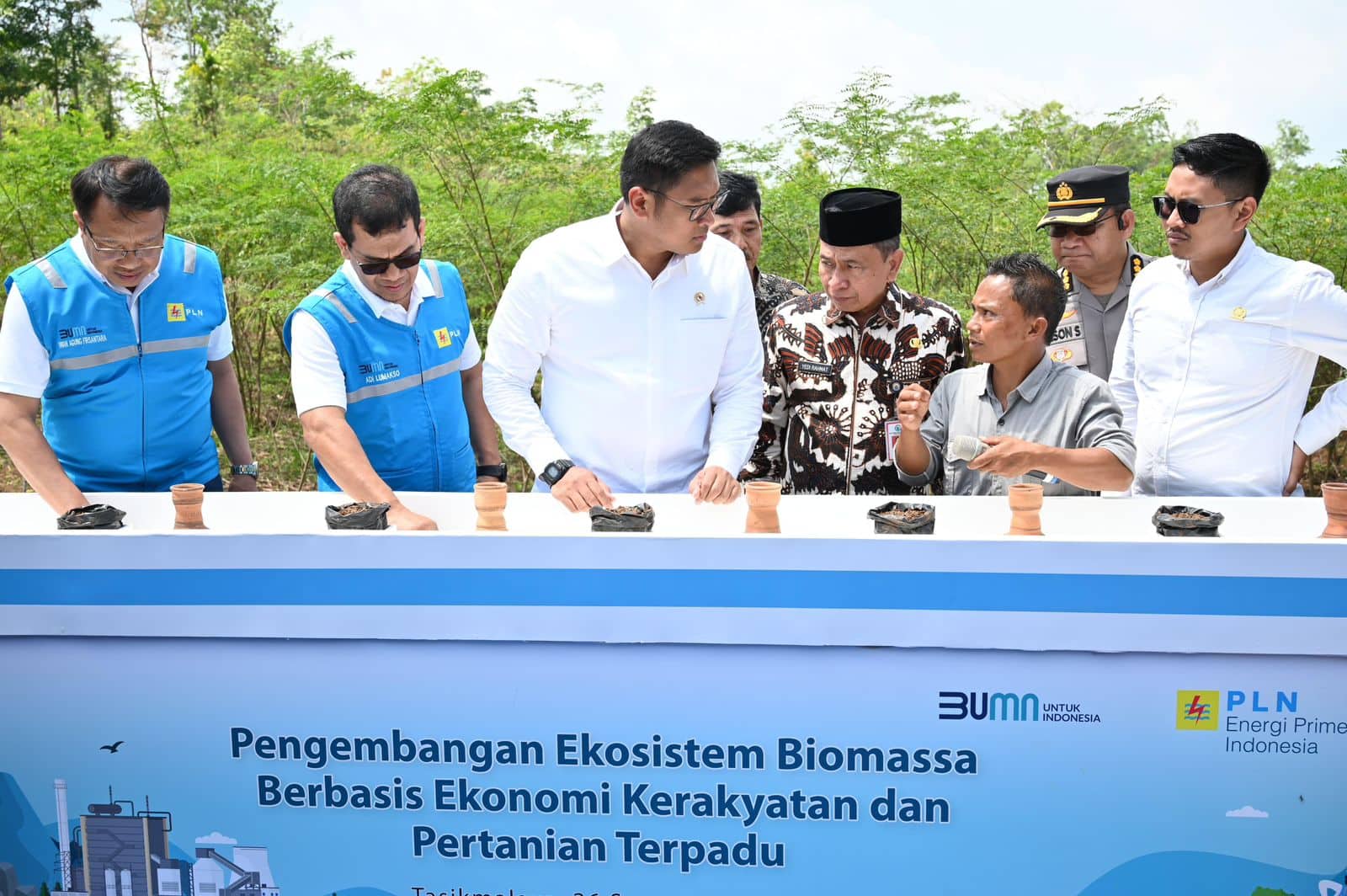 Ilustrasi berita Nasional: Terus Kembangkan Bahan Co-Firing Biomassa, PLN Bersama Kementan Luncurkan Model Pertanian Terpadu