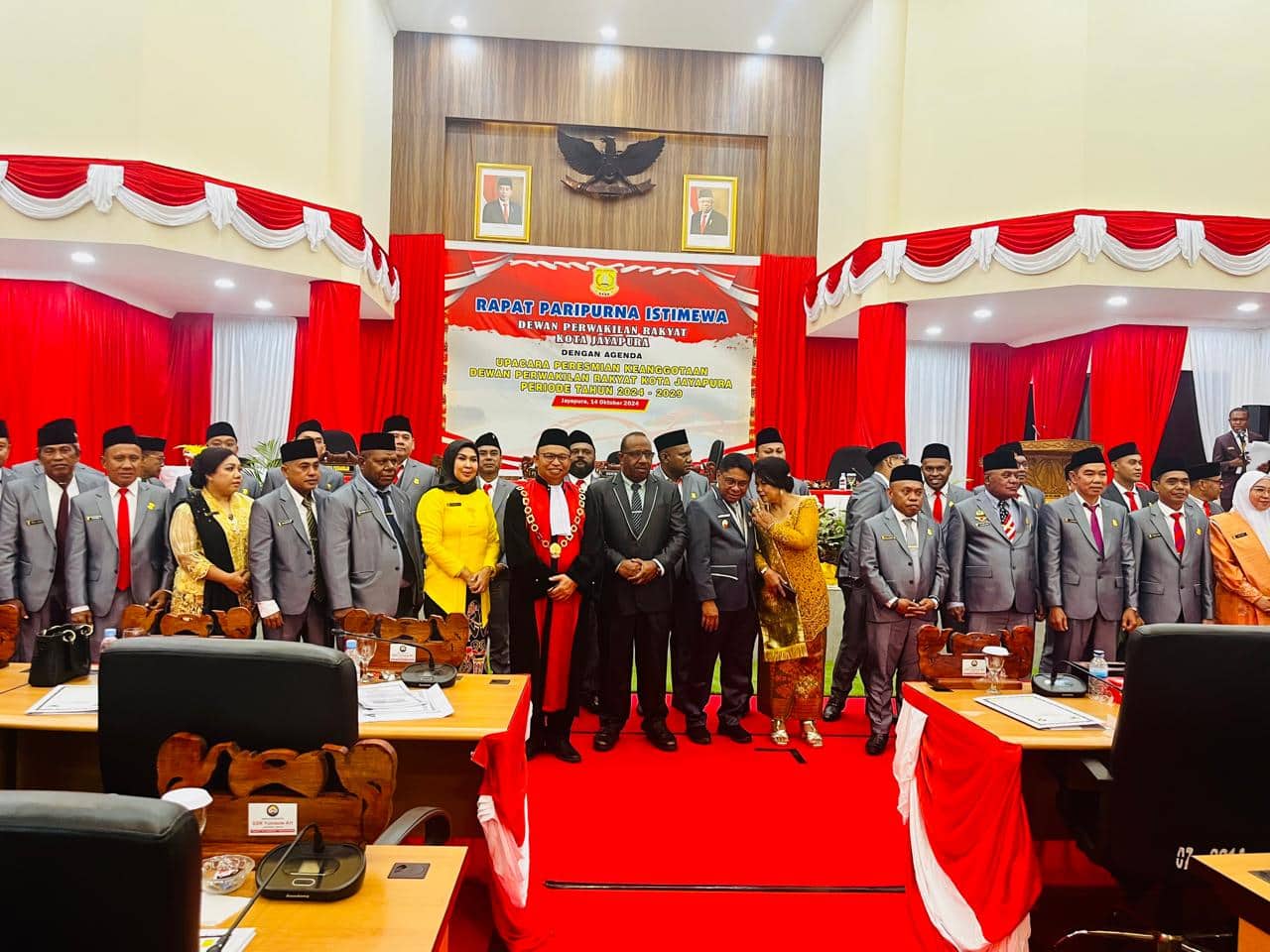 Ilustrasi berita JAYAPURA: 35 Anggota DPRK Kota Jayapura Dilantik, Resmi Ganti Nama dari DPRD