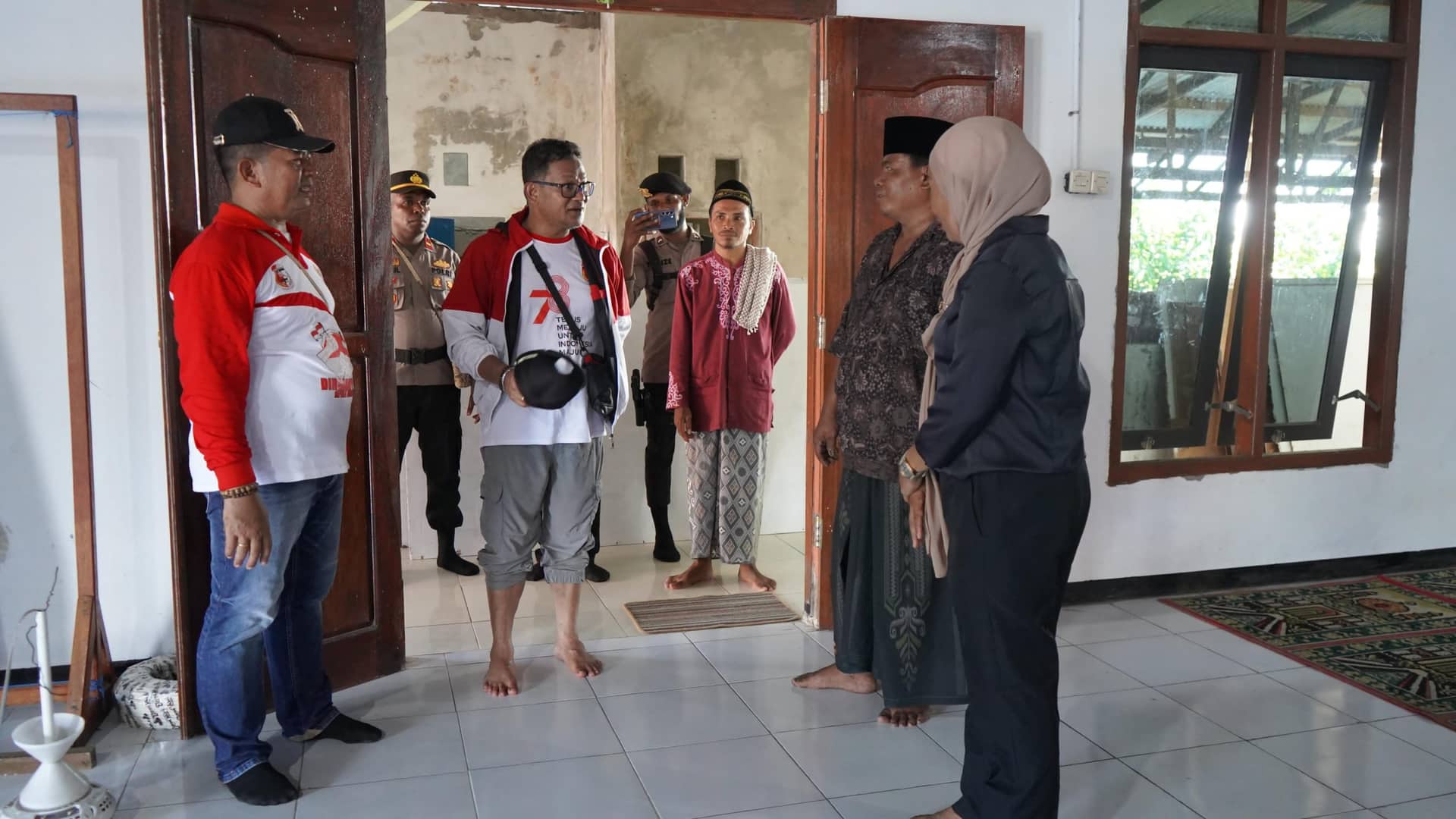 Ilustrasi berita Papua: Pejabat Bupati Gomar Tinjau Rehabilitasi Masjid Nurul Hidayah Kampung Yagatsu, Pemkab Mappi Bantu Rp 1,5 Miliar