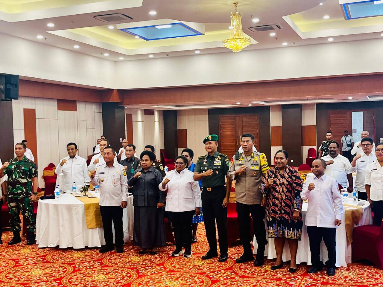 Ilustrasi berita Papua: Ribka Haluk Cek Persiapan Pilkada di 6 Provinsi di Tanah Papua
