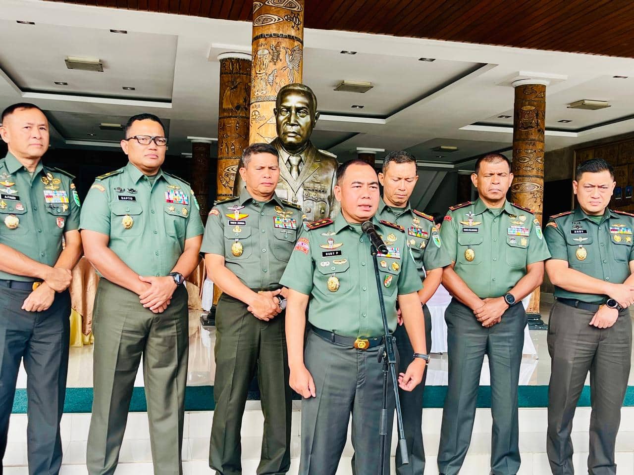 Ilustrasi berita JAYAPURA: Kodam XVII/Cenderawasih Gelar Rapim Evaluasi Kinerja Wujudkan Papua Damai