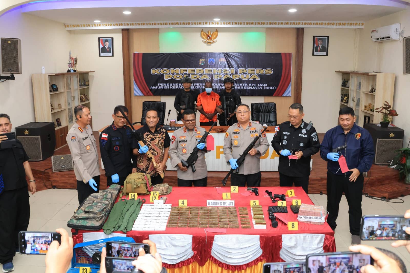 Ilustrasi berita Papua: Satgas Ops Damai Cartenz Gagalkan Penyelundupan Senjata ke KKB di Puncak Jaya