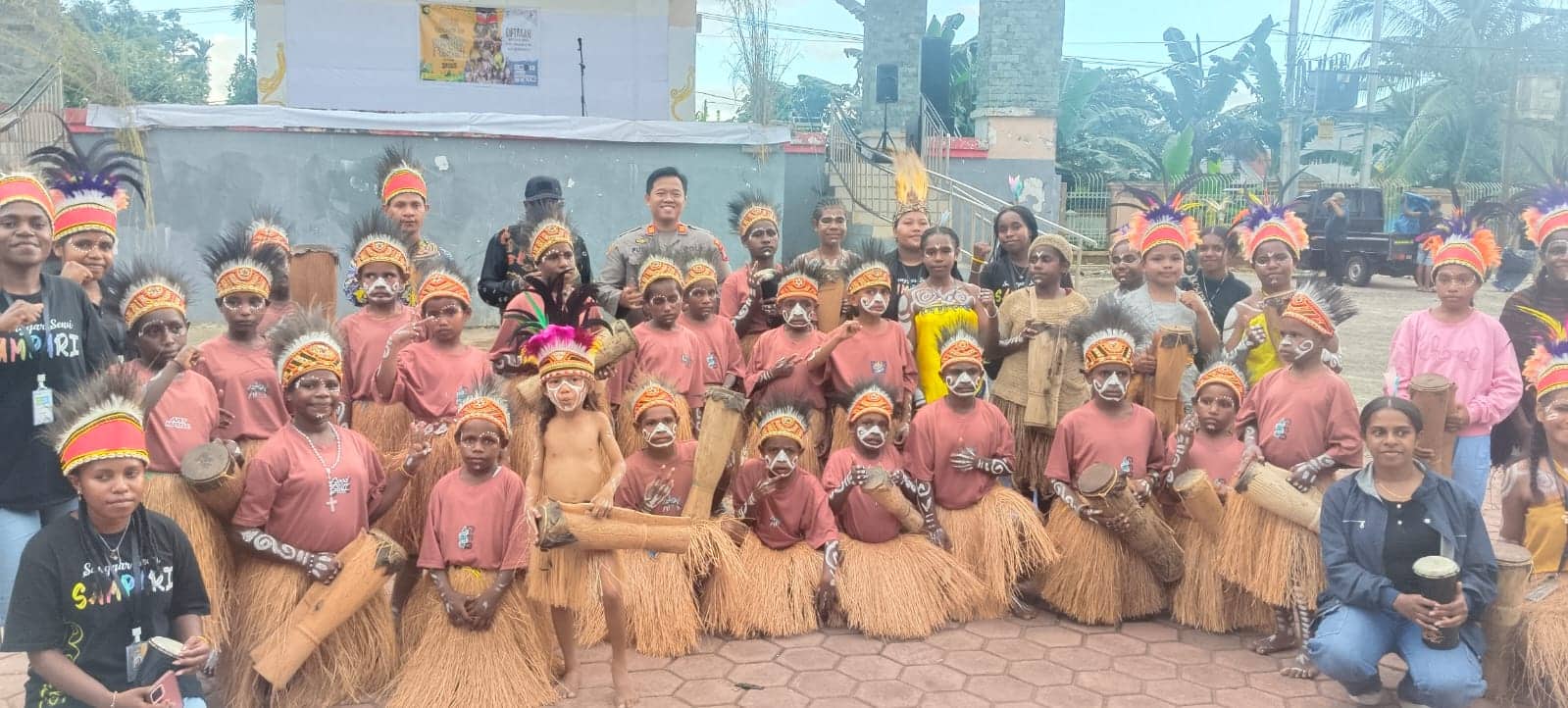 Ilustrasi berita Mimika: Golden of Papuan Central, Kebangkitan Semangat Baru Seni Budaya Mimika Dibawah Lindungan Hak Cipta