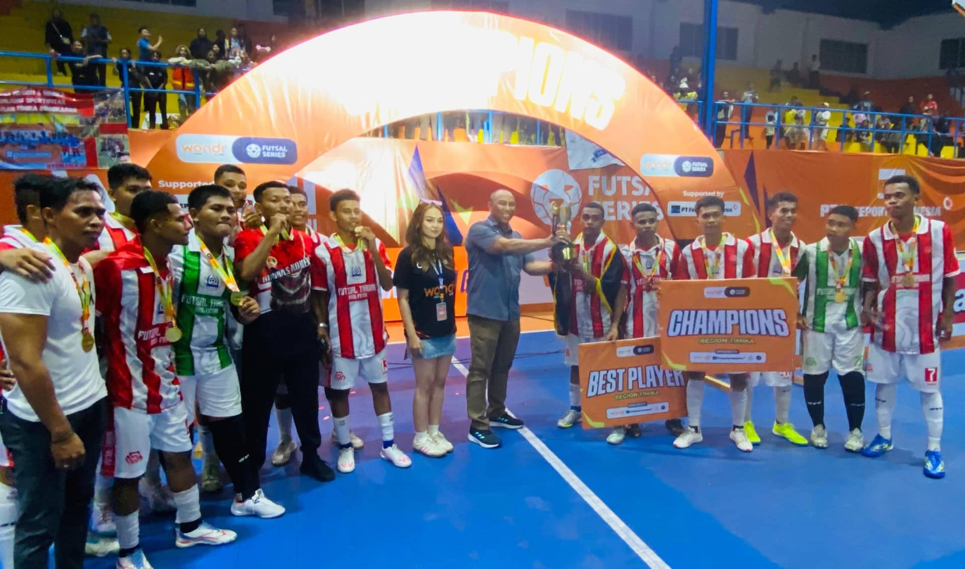 Ilustrasi berita Mimika: Resmi Ditutup, SMA Taruna Mimika Juara I Turnamen Wodr Futsal Series Freeport Indonesia 2025