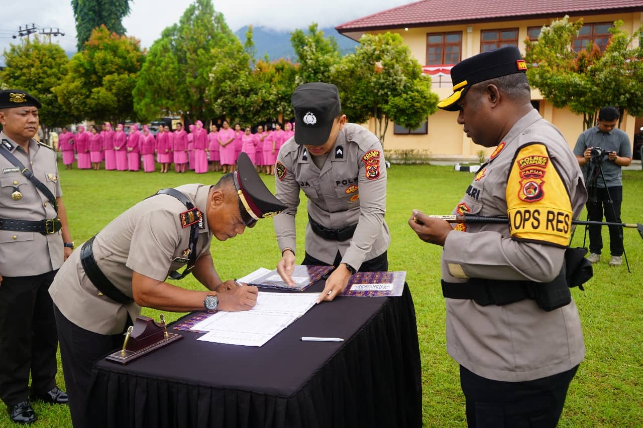 Ilustrasi berita JAYAPURA: Lima Pejabat Utama Polres Jayapura Diganti, Kapolres Minta Segera Menyesuaikan Diri