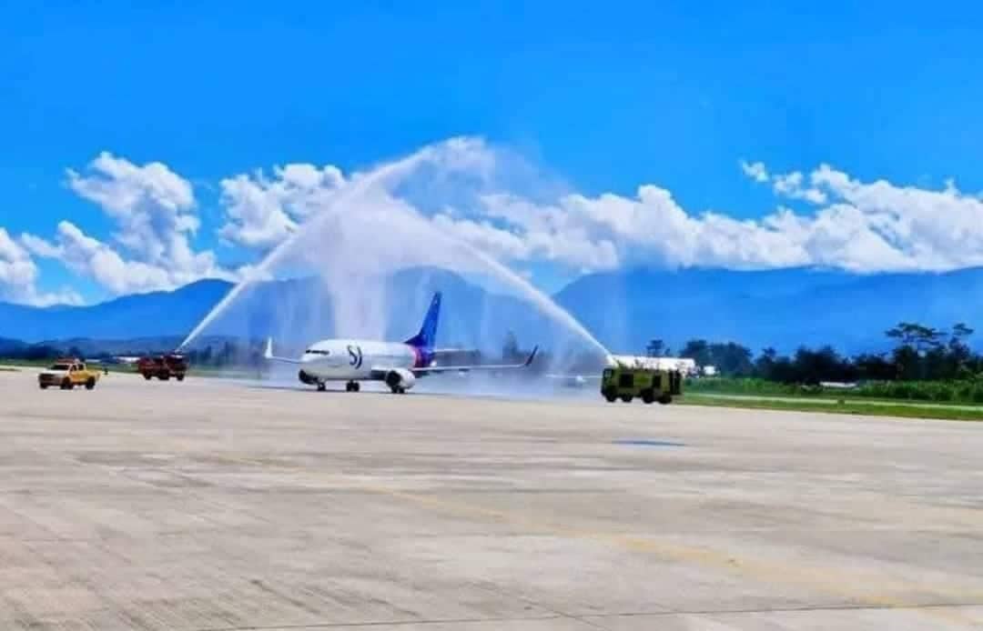 Ilustrasi berita BERITA UTAMA: Sriwijaya Air Buka Rute Baru, Mendarat Perdana di Bandara Wamena
