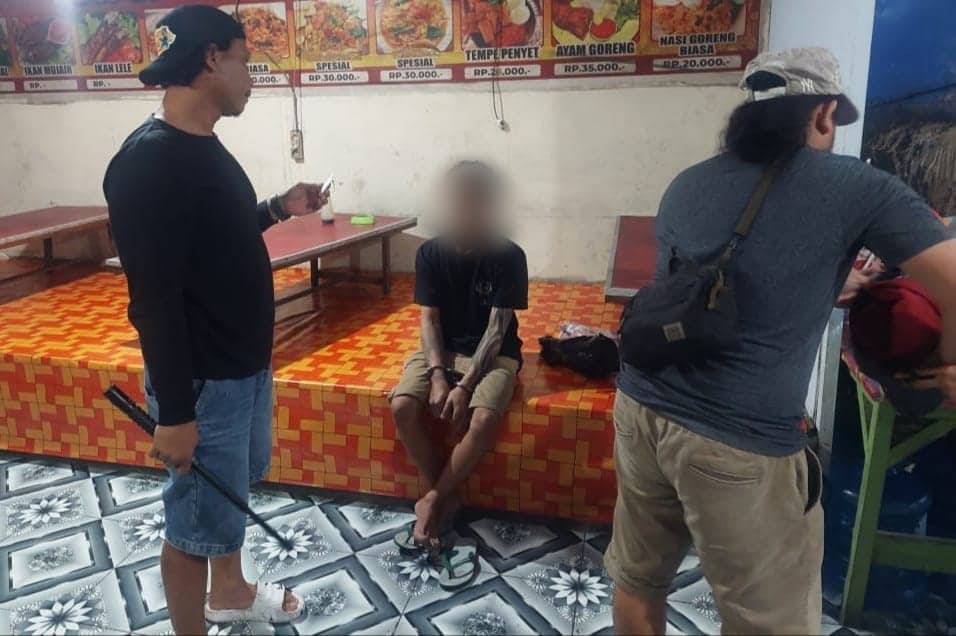 Ilustrasi berita Mimika: Narkoba Dikirim dari Jakarta, Wiraswasta di Timika Ditangkap Polisi Edarkan Sabusabu
