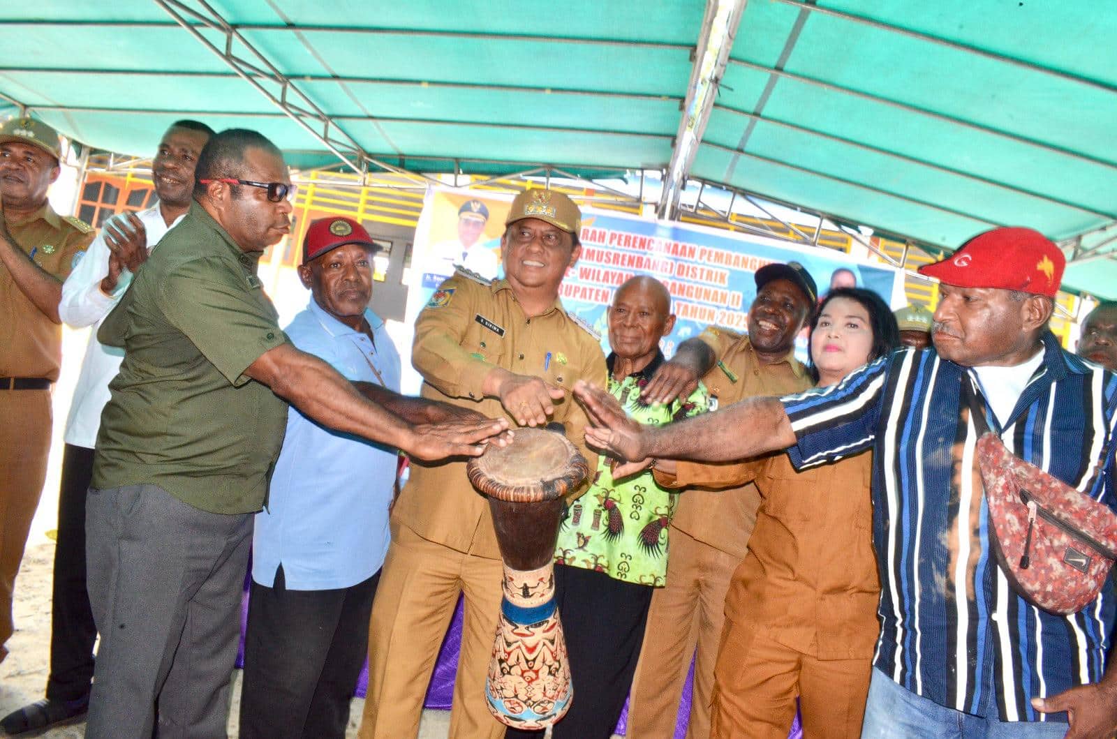 Ilustrasi berita JAYAPURA: Musrenbangdis Kabupaten Jayapura Dimulai Dari Wilayah Pembangunan II