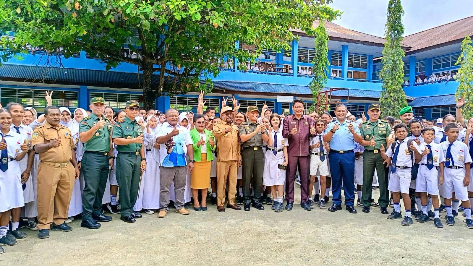 Ilustrasi berita JAYAPURA: Dukung Program Pemerintah Pusat, Program MBG di SMP N 1 Sentani Dilaksanakan