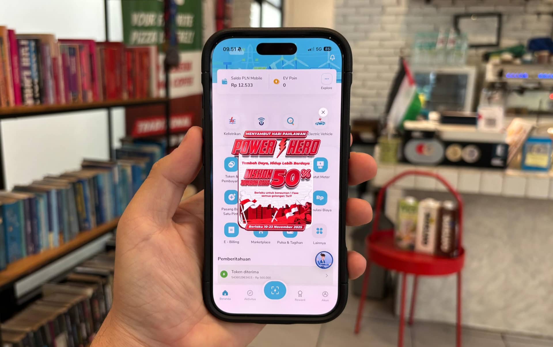 Ilustrasi berita BERITA UTAMA: Semangat Hari Pahlawan, PLN Hadirkan Promo “Power Hero” Diskon 50 Persen Tambah Daya