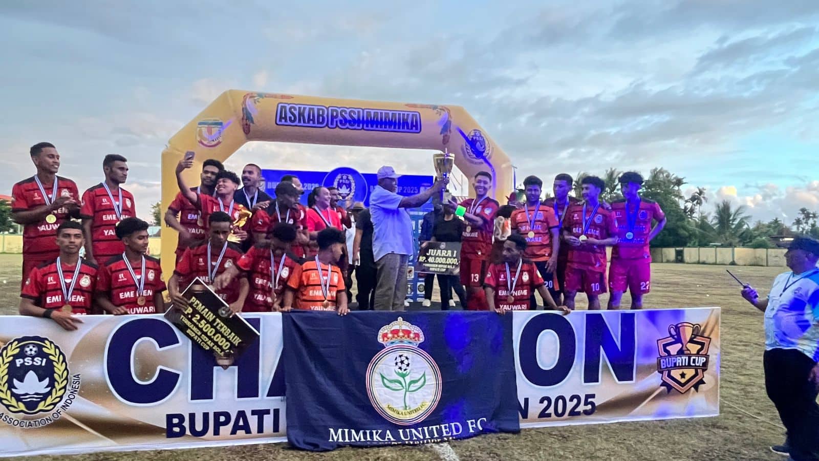 Ilustrasi berita Mimika: Bupati Cup U-22 Mimika 2025 Resmi Ditutup, 60 Talenta Muda Diproyeksikan Tembus Liga 4 Nasional
