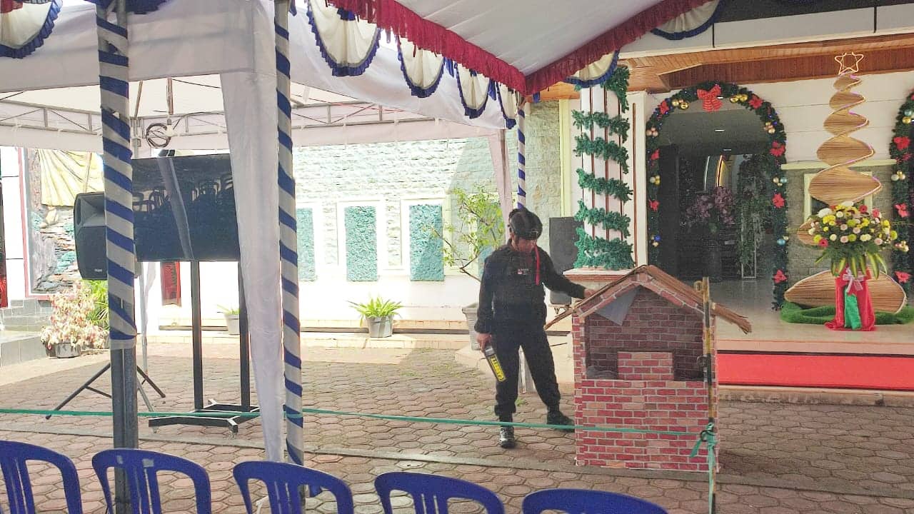 Ilustrasi berita Mimika: Polisi Lakukan Sterilisasi Gereja Jelang Ibadah Malam Natal di Mimika