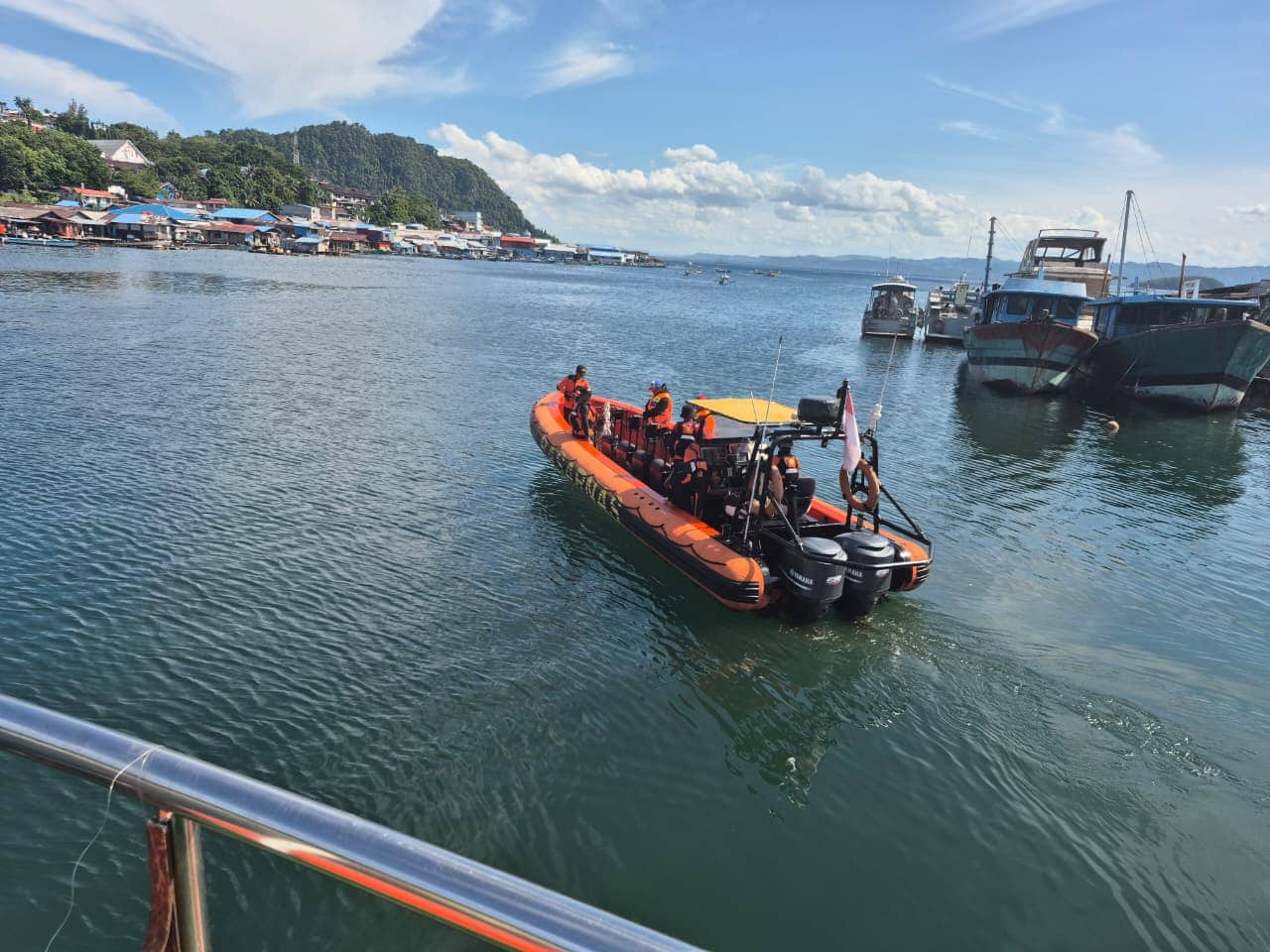 Ilustrasi berita JAYAPURA: Dua Nelayan Dilaporkan Hilang di Perairan Jayapura, Tim SAR Gabungan Lakukan Pencarian Intensif