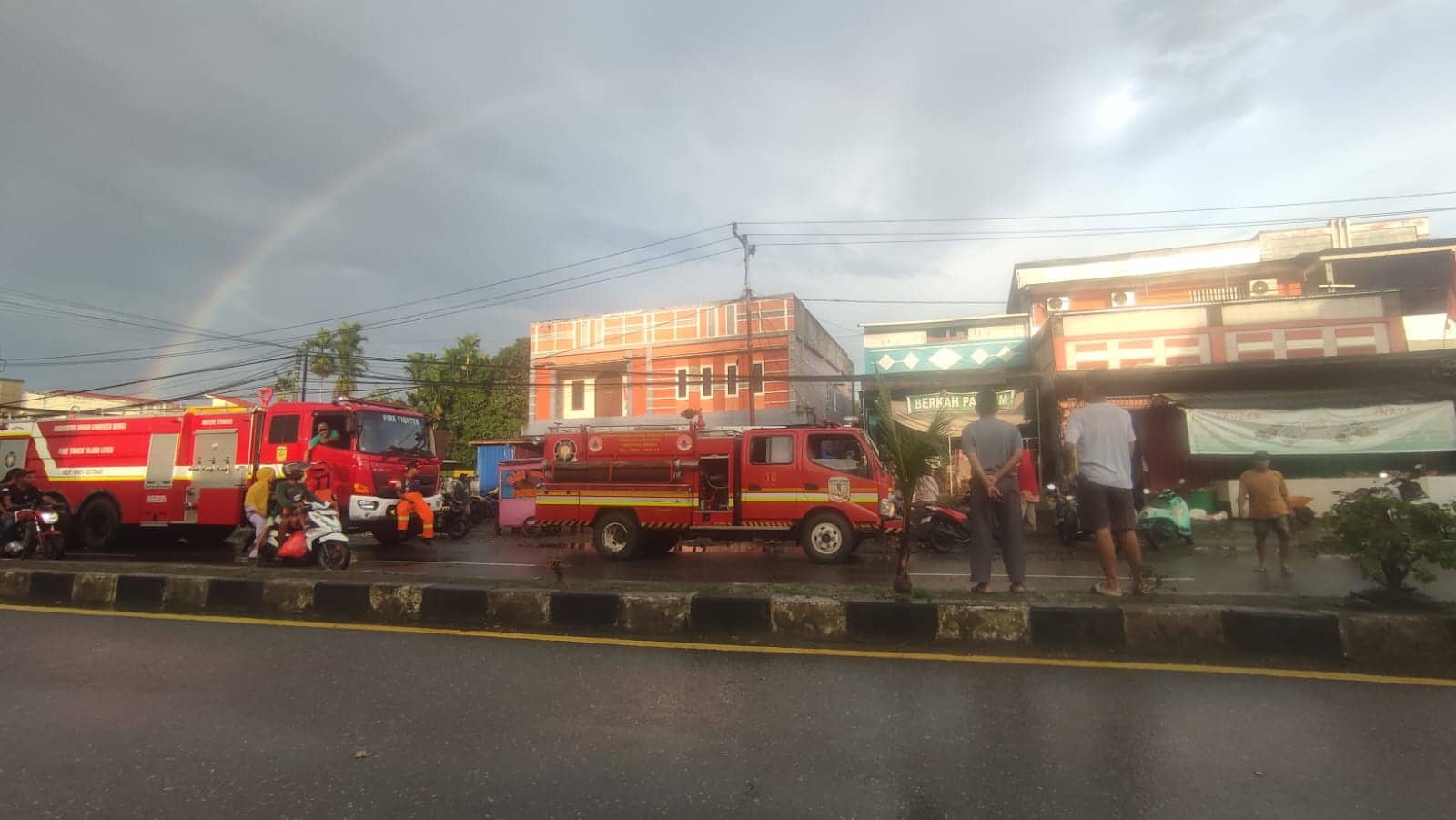 Ilustrasi berita Mimika: Sebuah Ruko Penjual Frozen Food di Jalan Yos Sudarso Timika Nyaris Terbakar