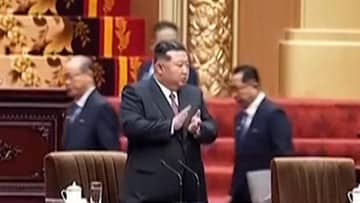 Ilustrasi berita Internasional: Parlemen Korea Utara Resmi Tetapkan Kim Jong Un Kembali Pimpin Negara