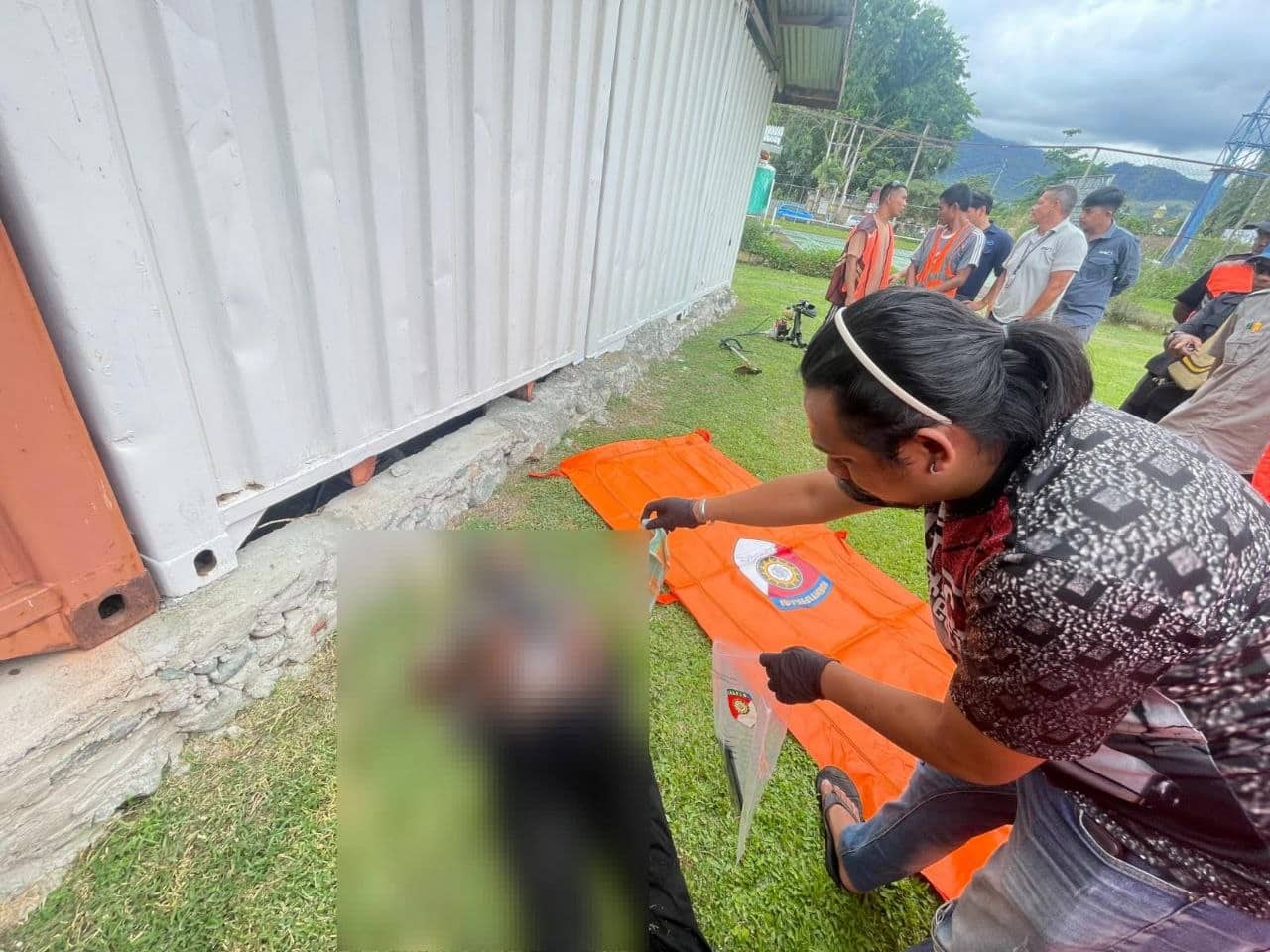 Ilustrasi berita Opini: Warga Temukan Mayat di Area Lapangan Terbang MAF Bandara Sentani