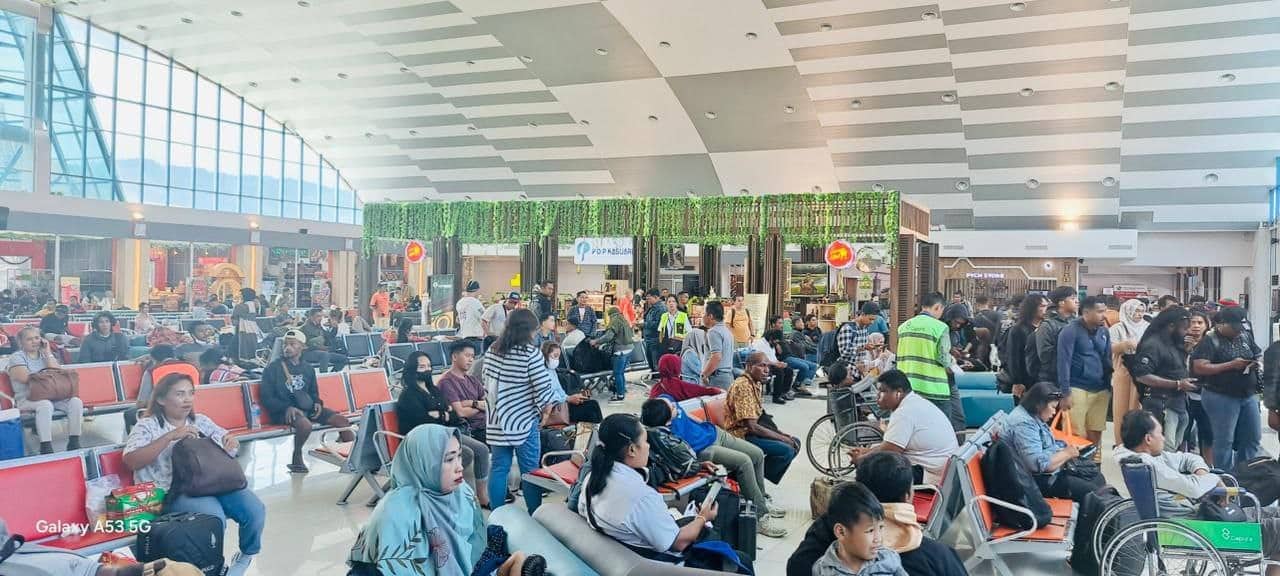 Ilustrasi berita Papua: Pergerakan Pesawat di Bandara Sentani Meningkat Jelang Arus Mudik Lebaran 2026