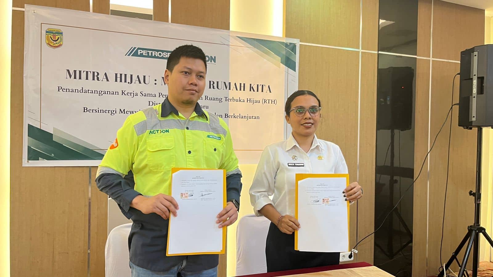 Ilustrasi berita Mimika: Hadirkan RTH, PT. Petrosea Tbk dan Distrik Mimika Baru Teken Kerja Sama Wujudkan Kota Hijau dan Produktif