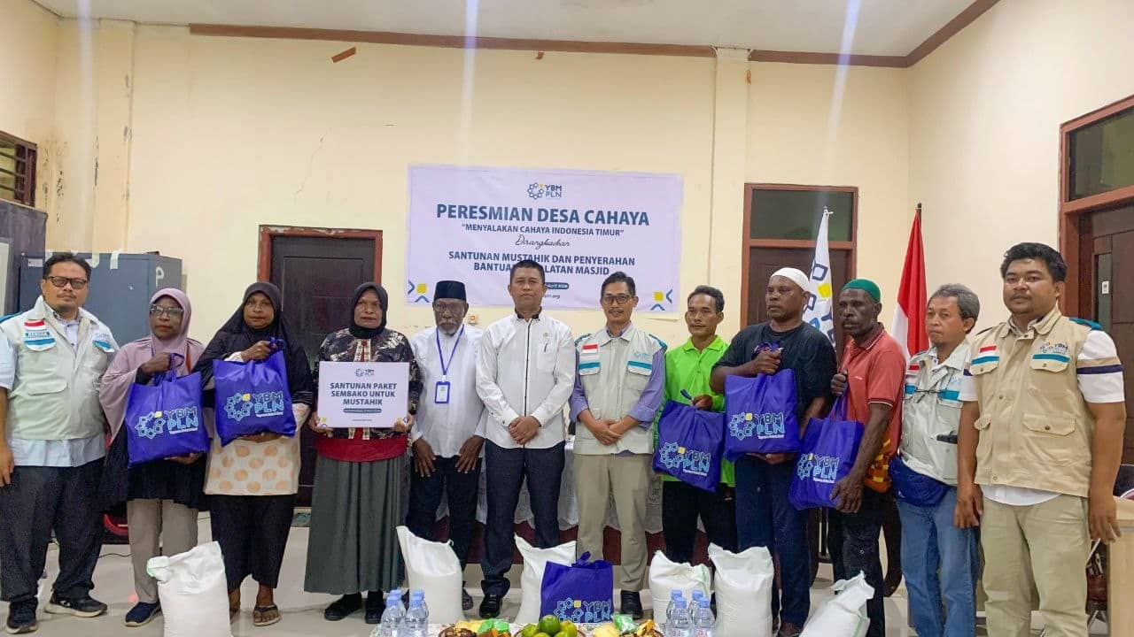 Ilustrasi berita Papua: Nyalakan Kemandirian di Papua Selatan, YBM PLN UP3 Merauke Resmikan Program Desa Cahaya di Kamahedoga