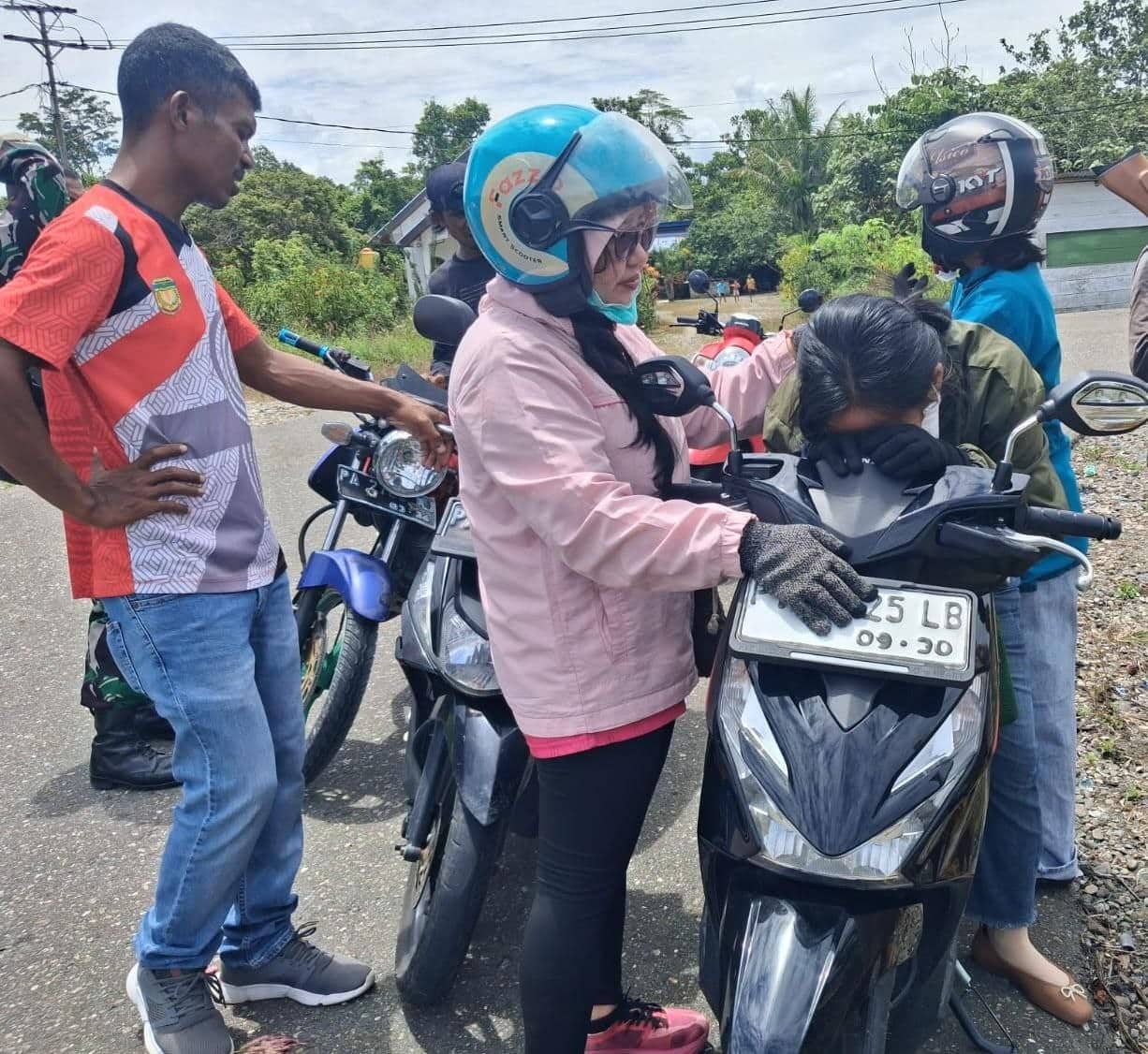 Ilustrasi berita Mimika: Dibawah Ancaman Panah, Tiga Orang Suster Dihadang OTK Mabuk di SP 9 Timika