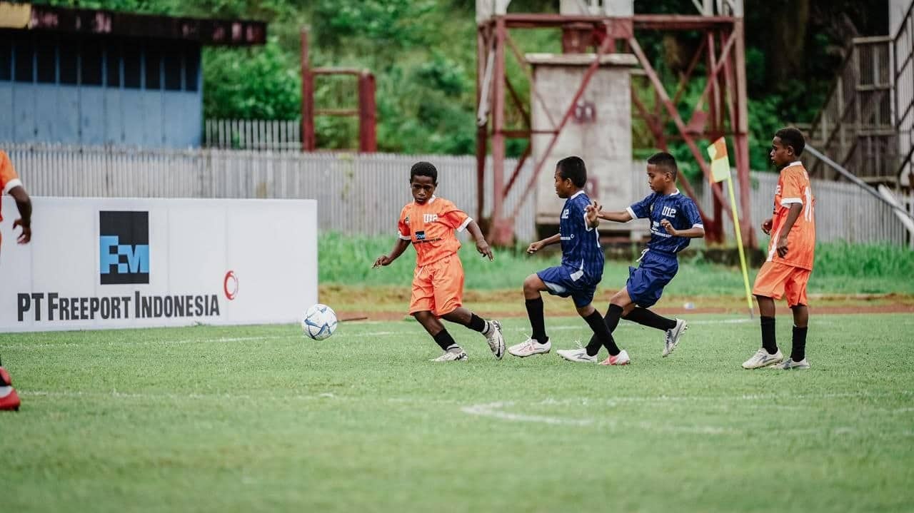 Ilustrasi berita Mimika: Freeport Grassroots Tournament 2026 di Jayapura Kembangkan Bakat Sepak Bola Anak-anak Papua