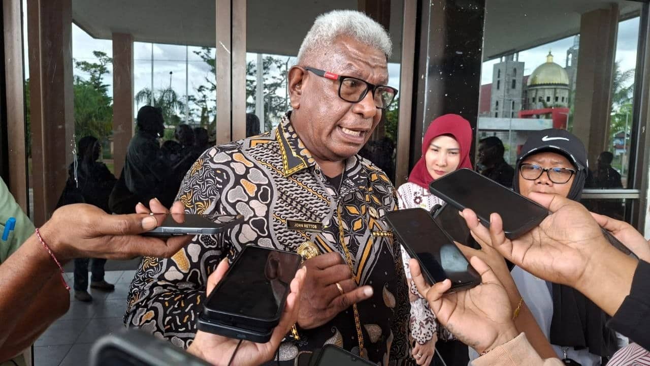 Ilustrasi berita Mimika: Janji April Belum Tuntas, Bupati Mimika Ungkap Tantangan Dibalik Rencana Rolling Jabatan