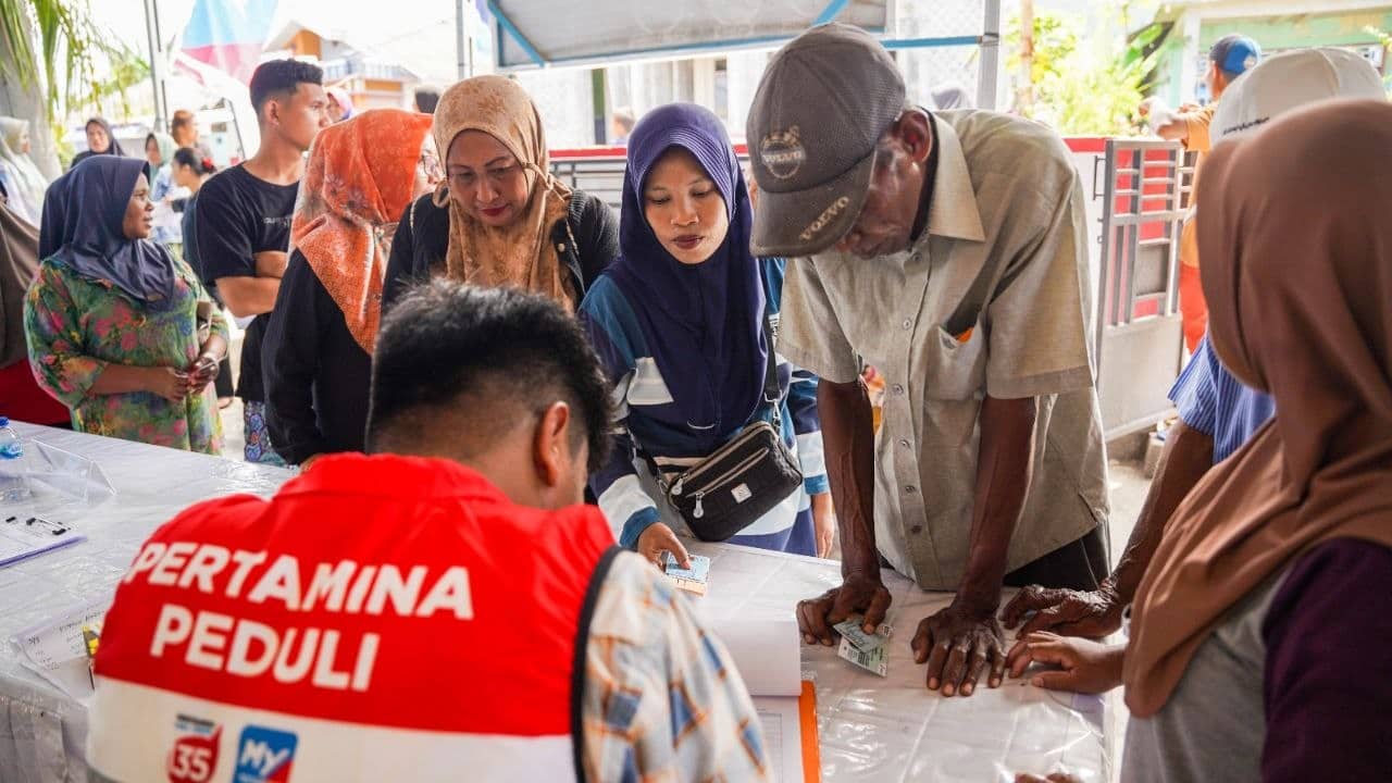 Ilustrasi berita Nasional: Pertamina Patra Niaga Gelar Pasar Murah, Paket 1.000 Sembako Terjangkau untuk Masyarakat Ternate