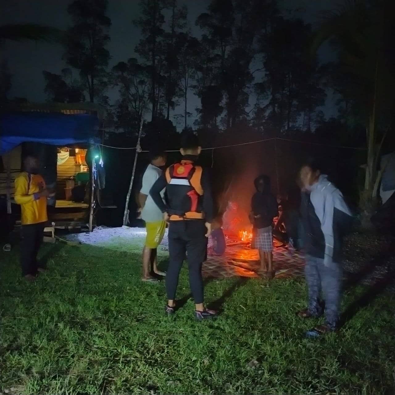 Ilustrasi berita Mimika: Speed Boat dan Long Boat yang Kehabisan BBM di Pasir Hitam Berhasil Ditemukan, Ini Daftar Nama 28 Penumpang