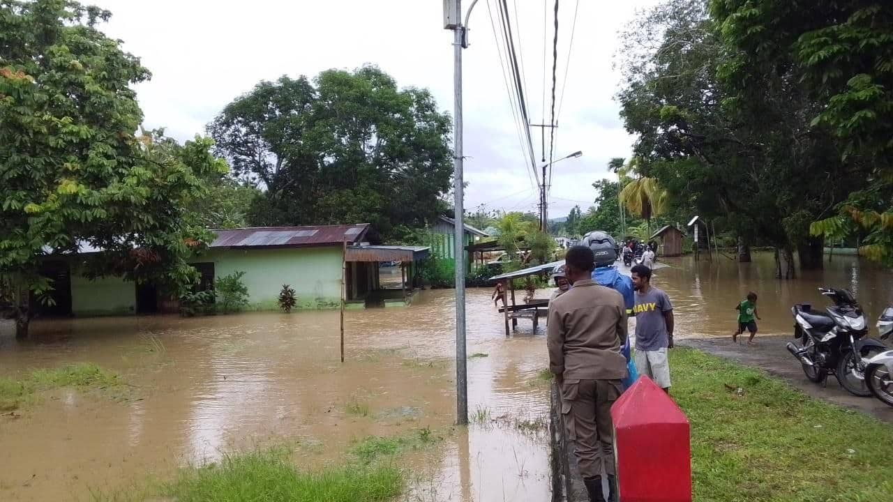 Ilustrasi berita Papua: Danau Sentani Meluap, Hujan Lebat Picu Banjir di Kabupaten Jayapura