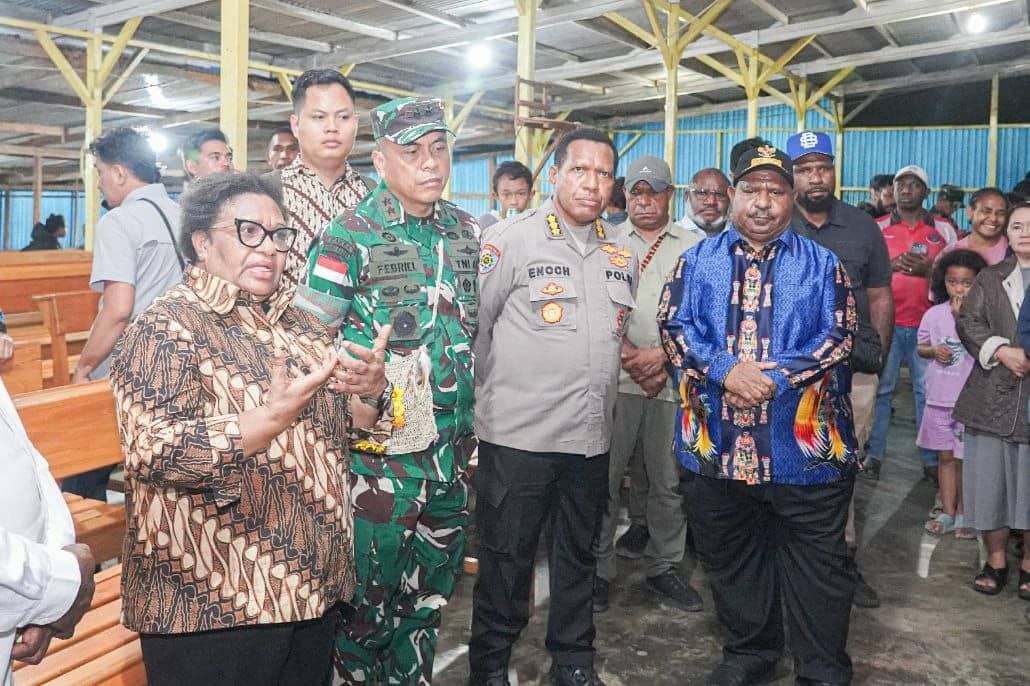 Ilustrasi berita Nasional: Pangdam XVII/Cenderawasih Dampingi Wamendagri Tinjau Pengungsi Konflik di Jayawijaya