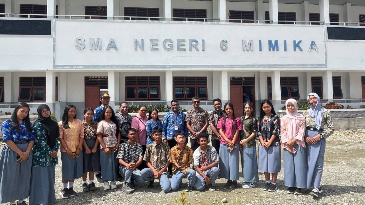 Ilustrasi berita Mimika: 14 Siswa dan 4 Guru SMA Negeri 6 Mimika Lolos Program Bina Talenta Indonesia