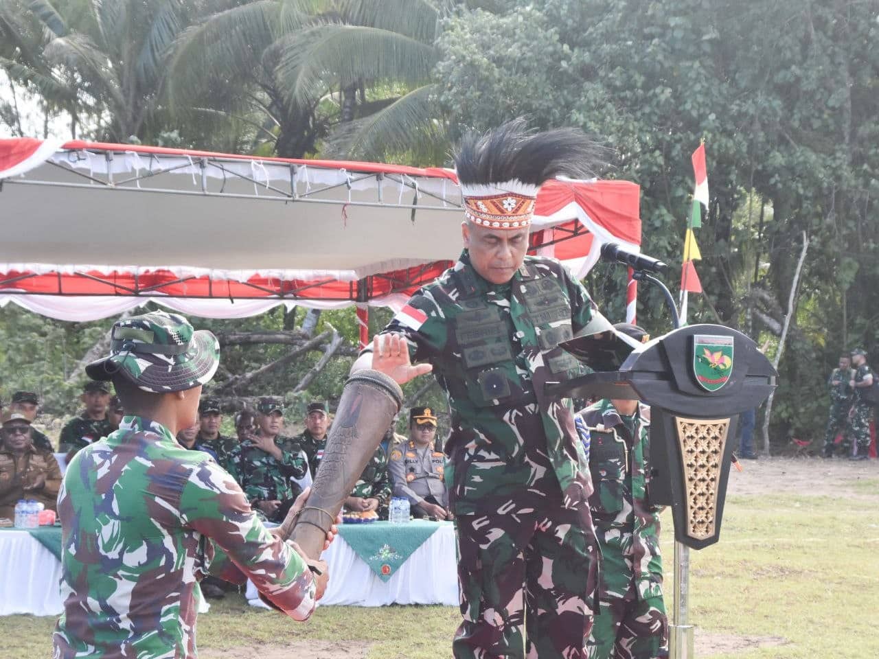 Ilustrasi berita Mimika: Pangdam XVII/Cenderawasih Tutup TMMD Ke-128 Kodim 1710/Mimika di Kampung Keakwa