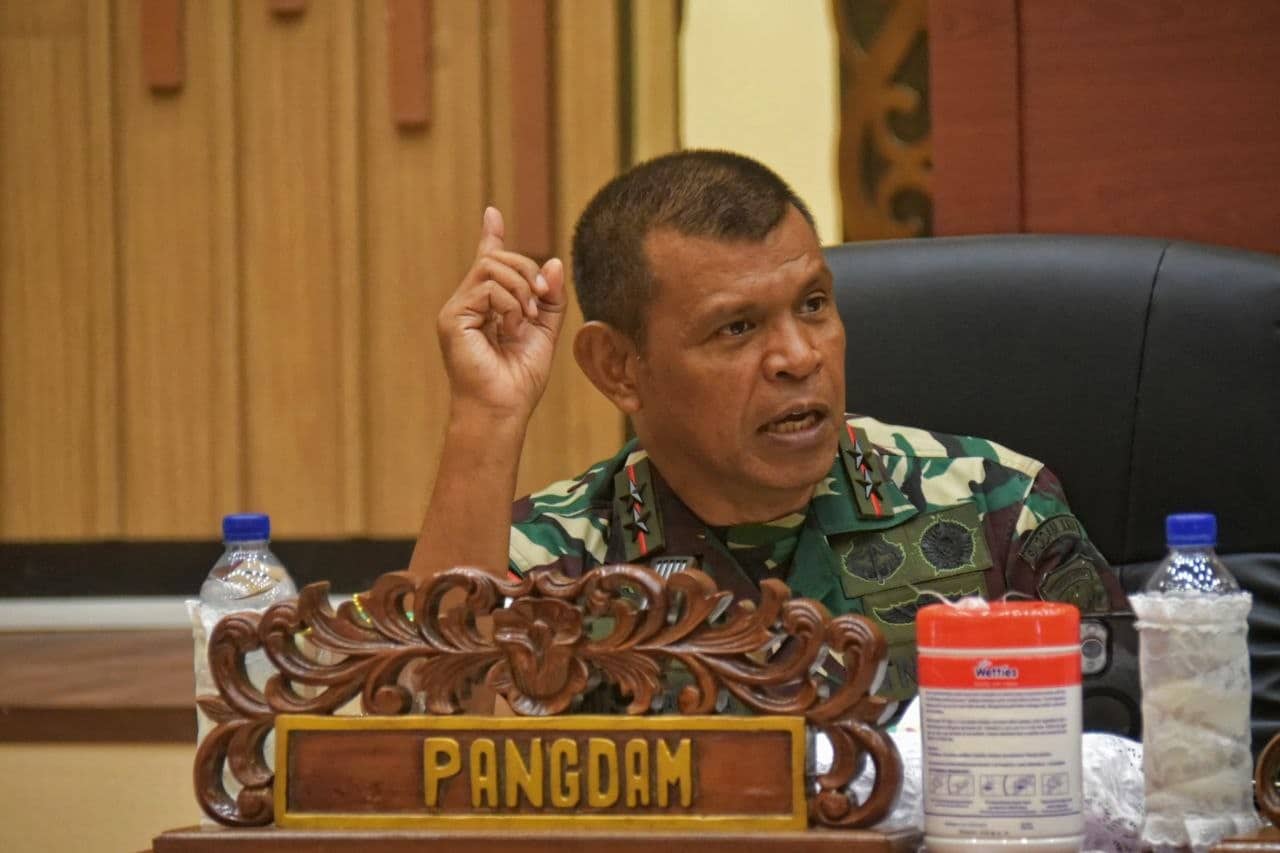 Ilustrasi berita Nasional: Pangdam XXIV/Mandala Trikora Mayjen Frits Wilem Rizard Pelamonia Dorong Sinergi TNI dan DPR Papua Selatan