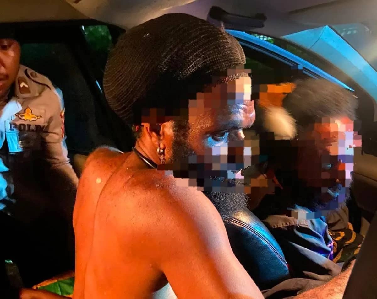 Pelaku TN saat diamankan Polres Mimika, Kamis (16/9).