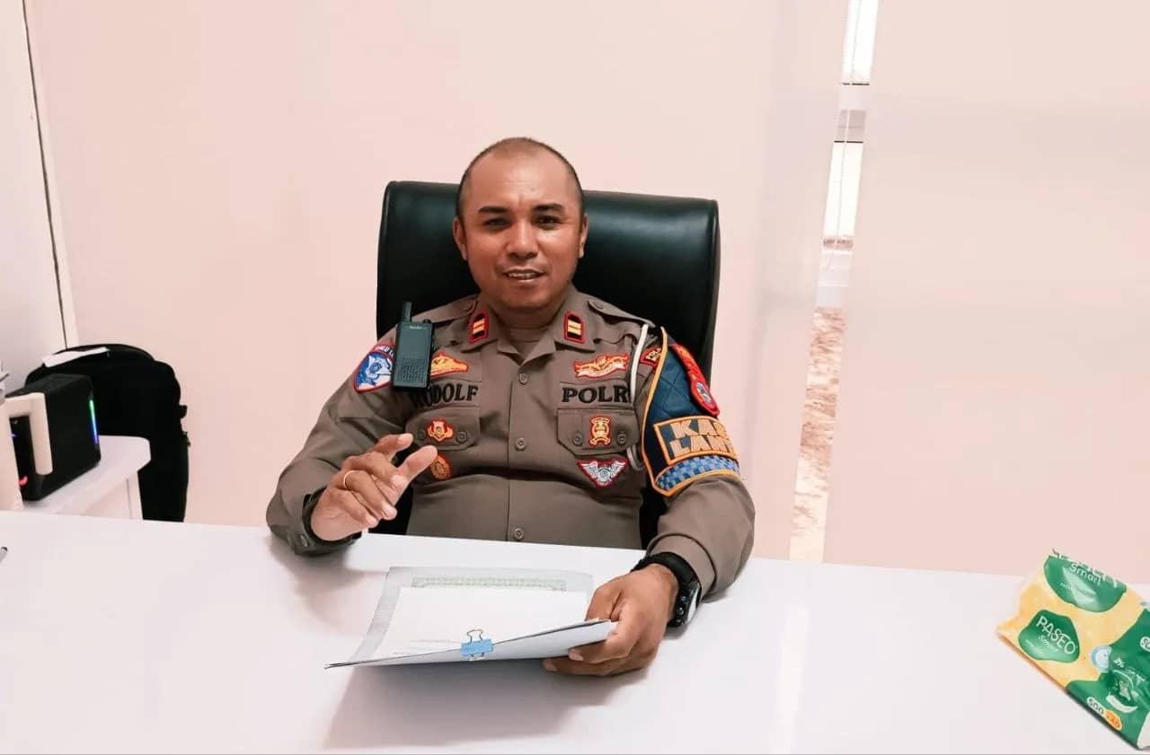 Kasat Lantas Polres Mimika Iptu Rudolf Kakangga, S.H.
