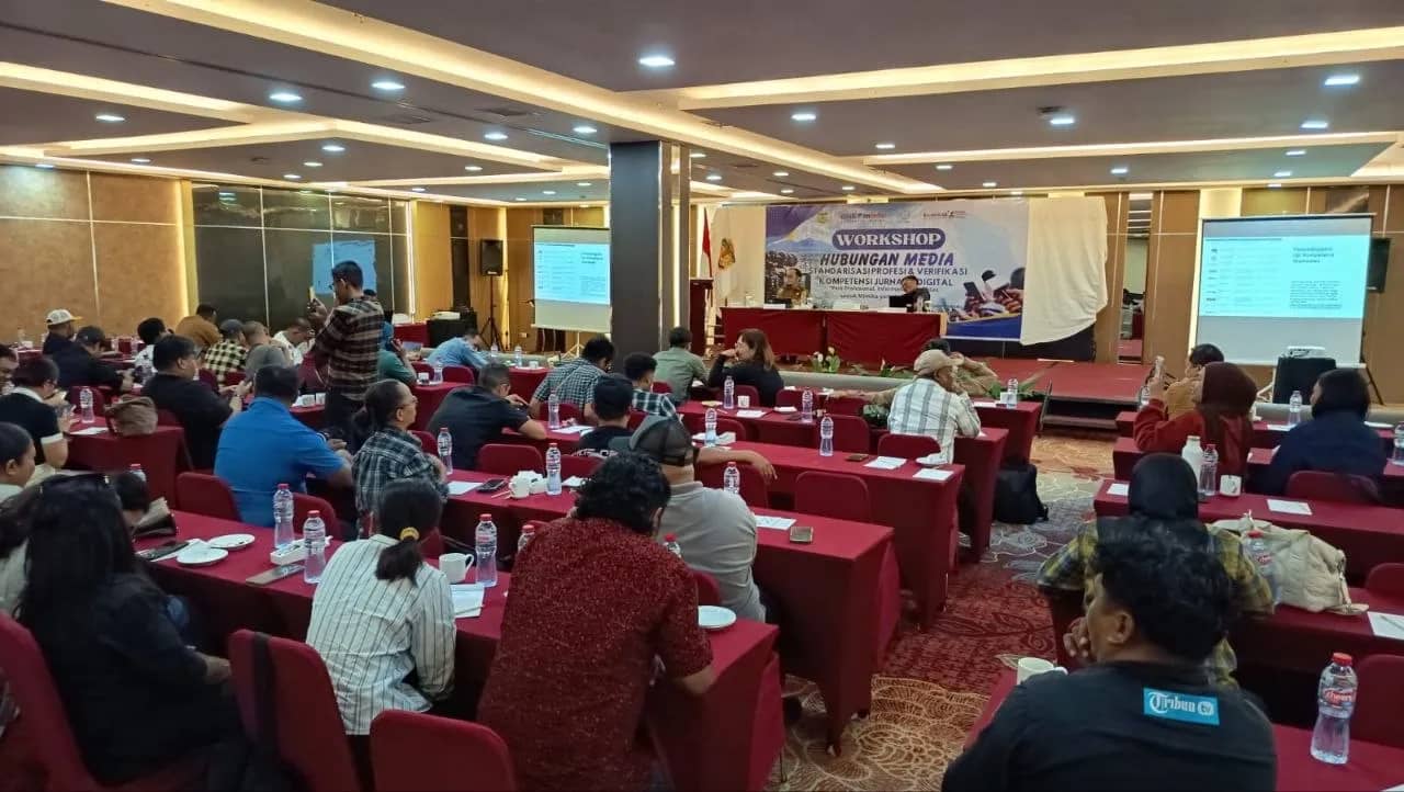 Suasana workshop hubungan media yang digelar di Hotel Horison Diana Timika, Selasa (15/9).