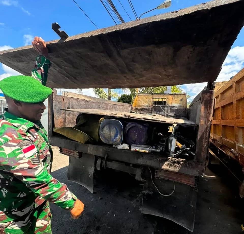 Pertamina bersama aparat keamanan saat melakukan sidak BBM bersubsidi di Jayapura