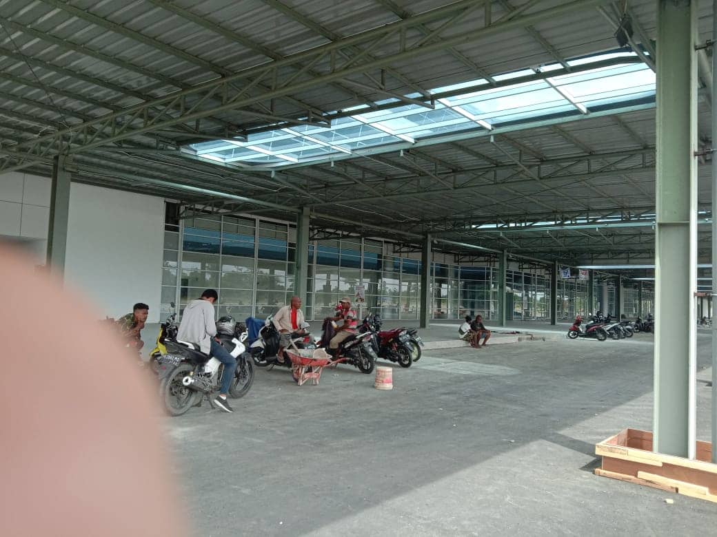 Bandara Mozes Kilangin