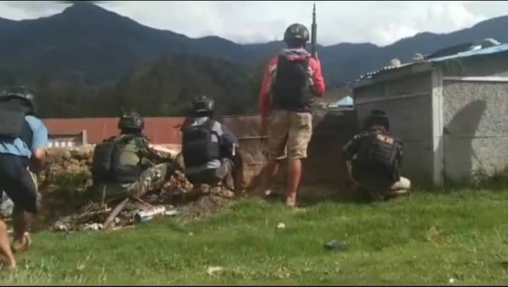 Baku tembak antar KKB dengan aparat gabungan di Pos Ilaga Papua