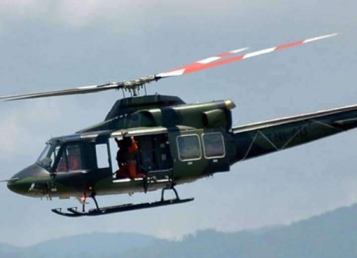 Helikopter TNI AD jenis Bell