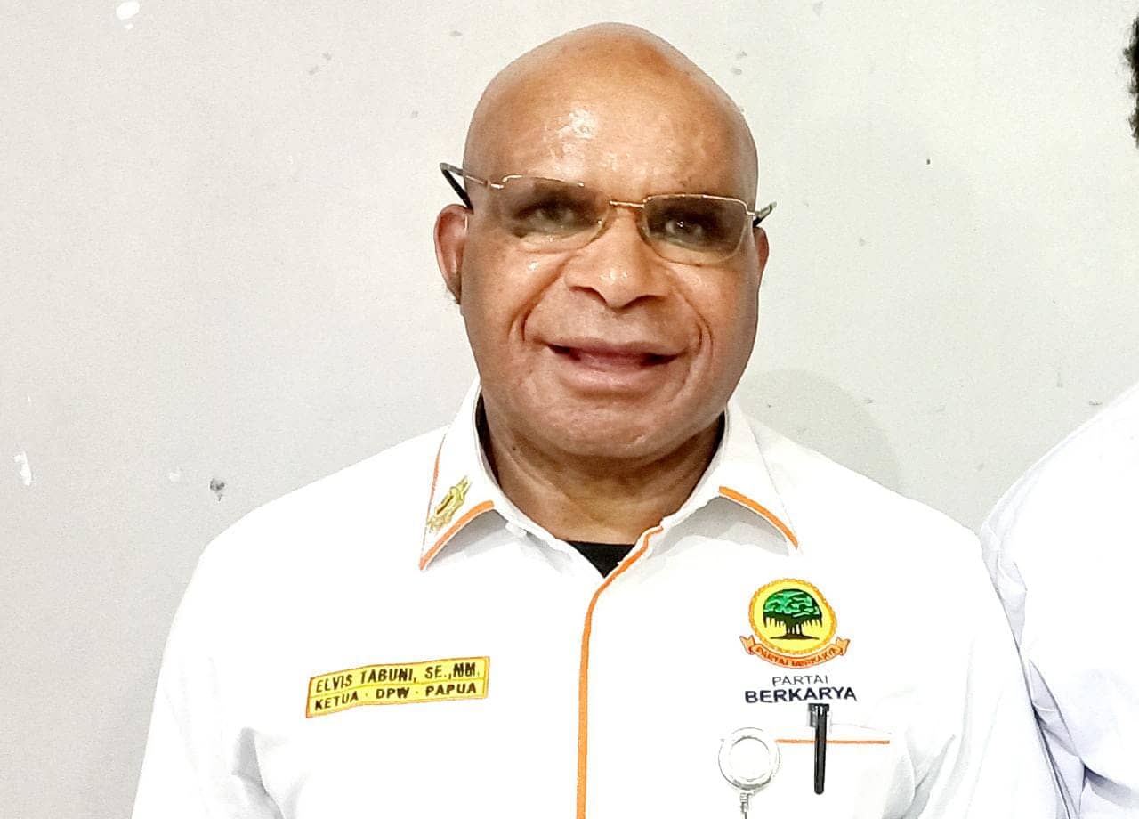 Elvis Tabuni, SE,MM