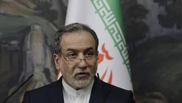 Iran Buka Selat Hormuz selama Gencatan, Trump Sambut Positif